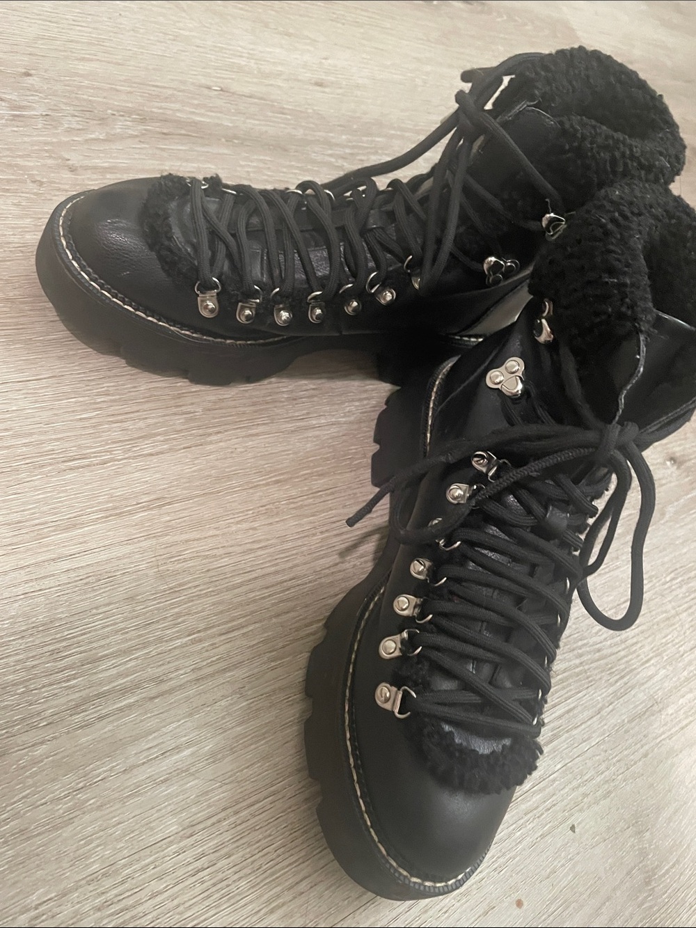 COOL PLANET by Steve Madden Cyclonee Boots | Black | Women’s Size 8
